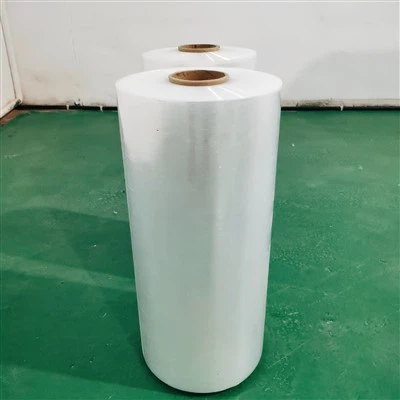 पैकिंग के लिए क्लिंग रैप